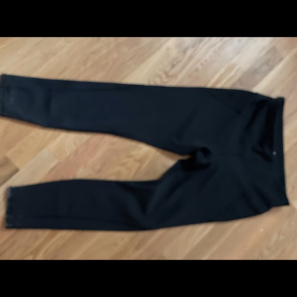 Athleta outfit, medium - Picture 9 of 9